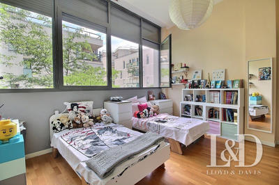 Maison contemporaine - 117 m² - 5 pièces