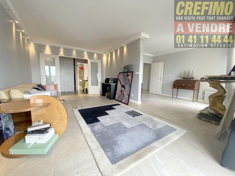 Appartement - 104 m² - 5 pièces