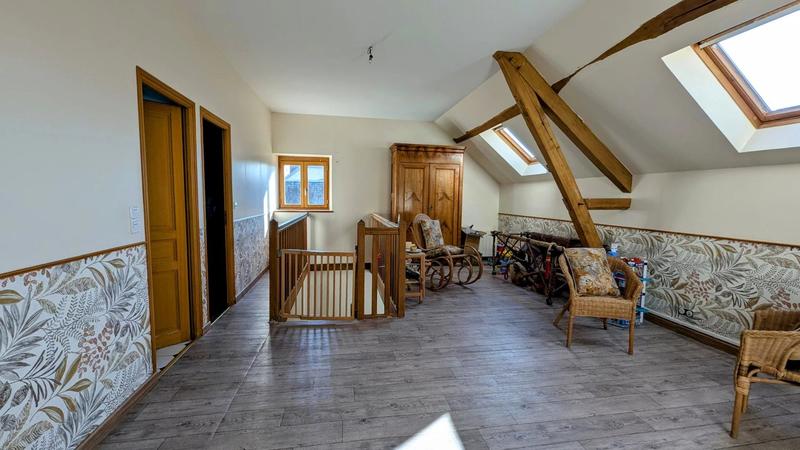 Maison - 162 m² - 5 pièces