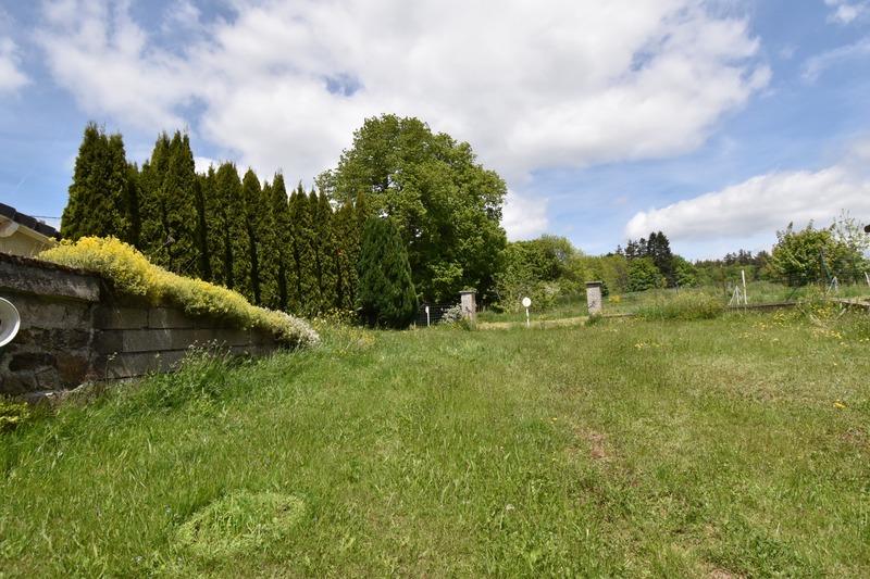 Grange - 160 m² - 2 pièces