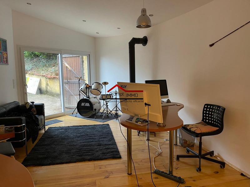 Maison - 229 m² - 7 pièces