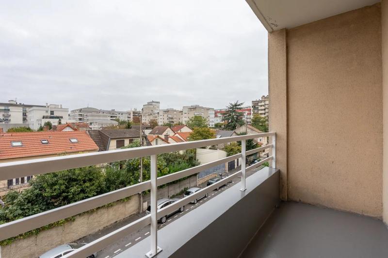 Appartement - 67 m² - 5 pièces