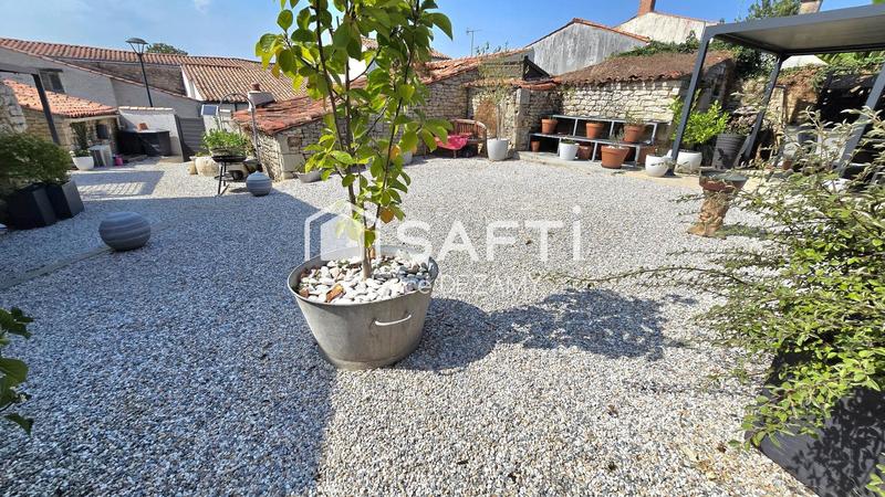 Maison - 191 m² - 6 pièces