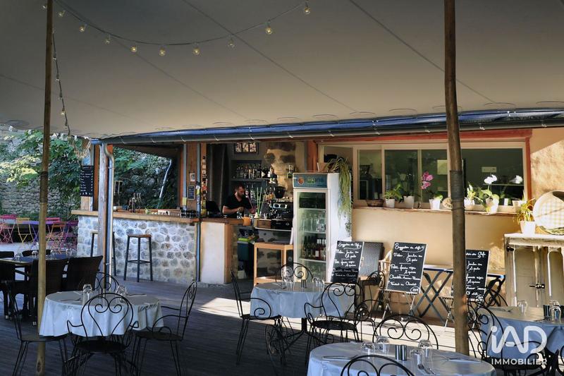 Local commercial - 238 m²