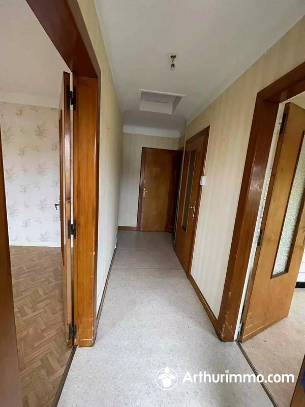 Maison - 61 m² - 4 pièces