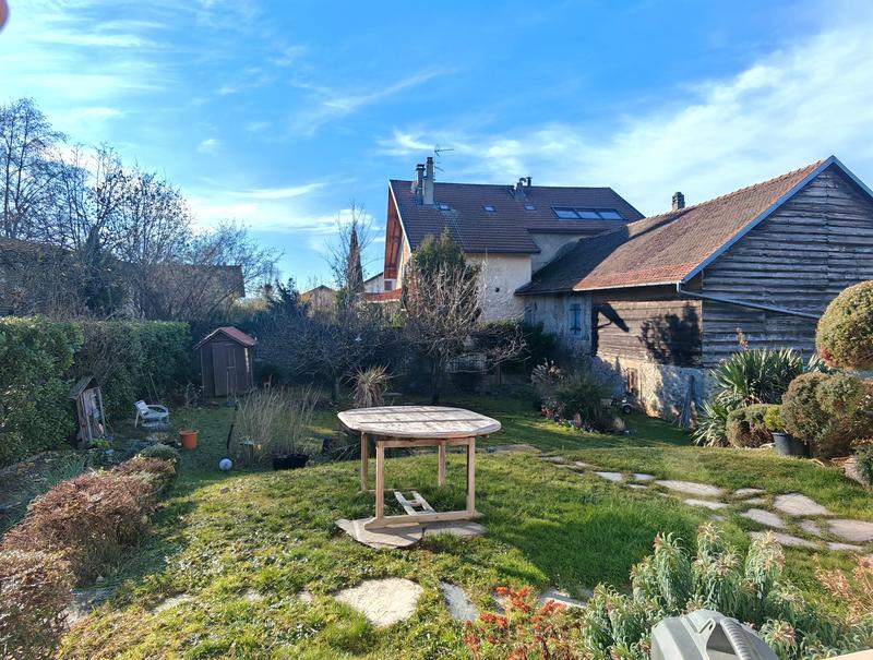 Maison - 110 m² - 4 pièces