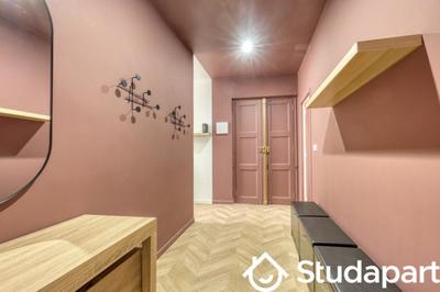 Chambre - 9 m² - 1 pièce