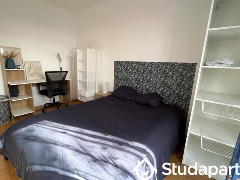 Appartement - 80 m² - 4 pièces