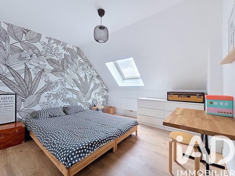 Maison - 94 m² - 5 pièces