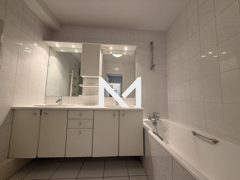 Appartement - 88 m² - 4 pièces