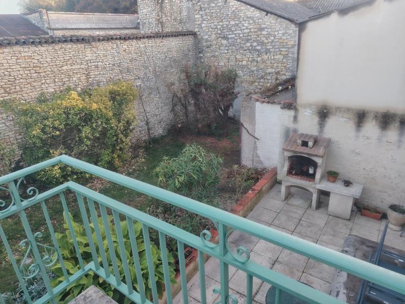 Maison de bourg - 161 m² - 6 pièces