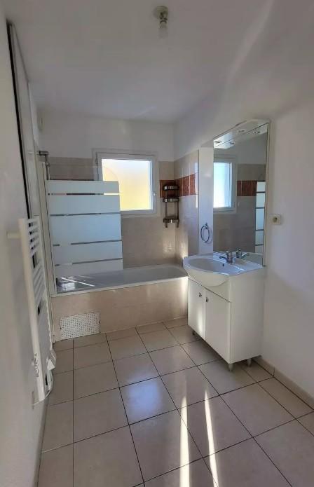 Maison - 82 m² - 4 pièces