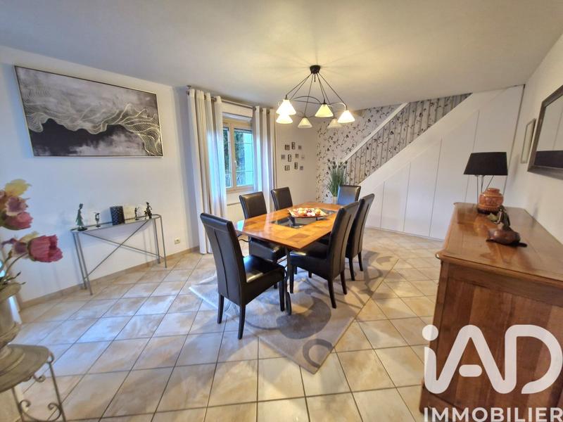 Maison - 165 m² - 6 pièces