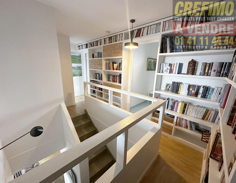 Appartement - 111 m² - 5 pièces