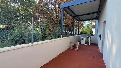 Local commercial - 120 m² - 4 pièces