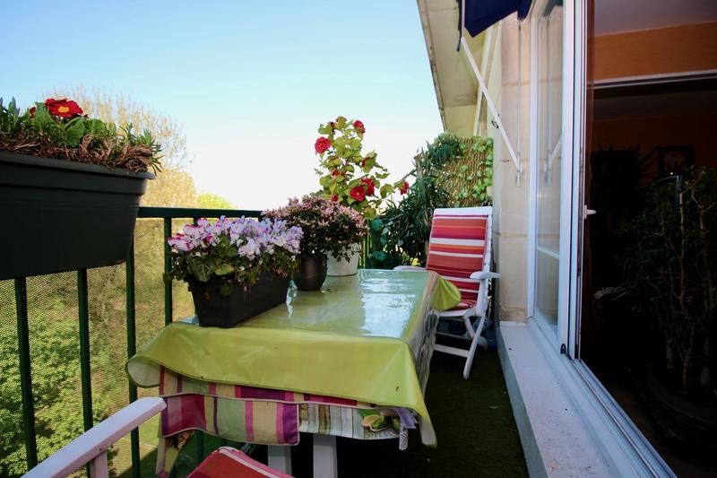 Appartement - 97 m² - 6 pièces