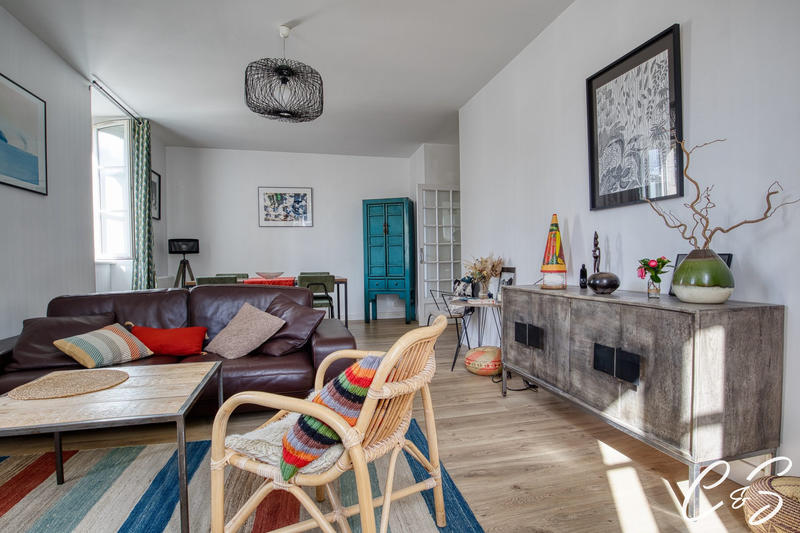 Appartement - 81 m² - 3 pièces