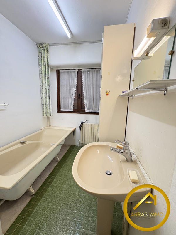 Maison - 128 m² - 7 pièces