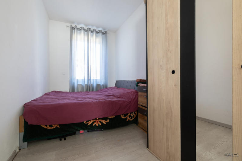 Maison - 162 m² - 9 pièces