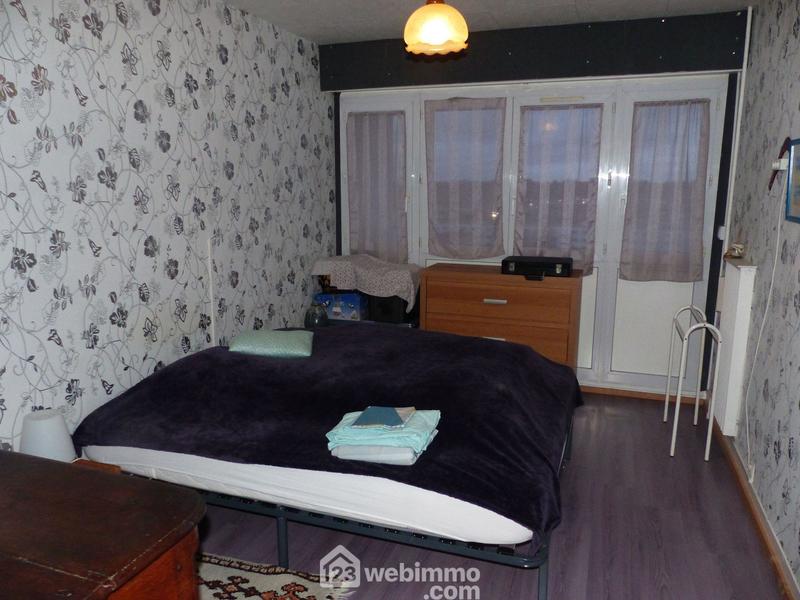 Appartement - 99 m² - 5 pièces