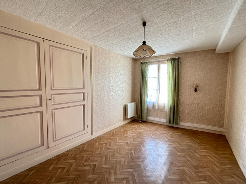 Maison - 101 m² - 4 pièces