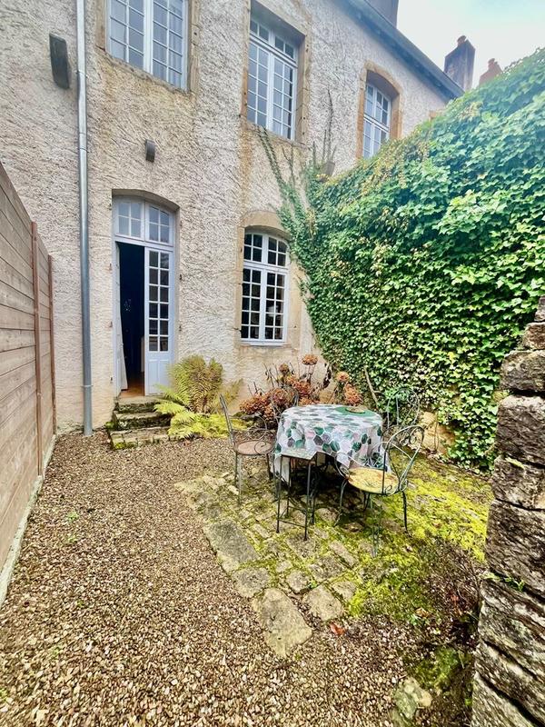 Maison traditionnelle - 130 m² - 4 pièces