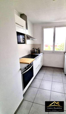 Appartement - 65 m² - 4 pièces