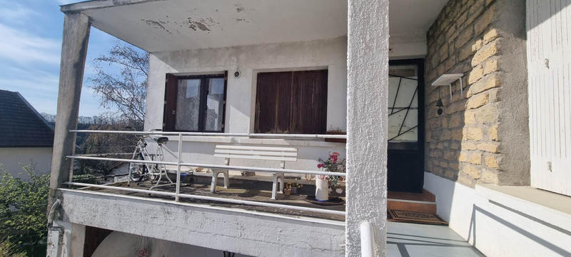 Maison - 189 m² - 9 pièces