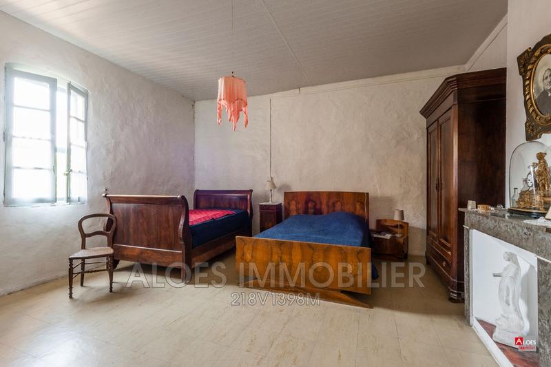 Maison - 180 m² - 6 pièces