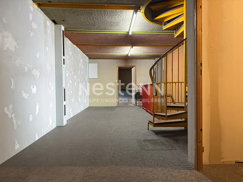 Local commercial - 300 m²