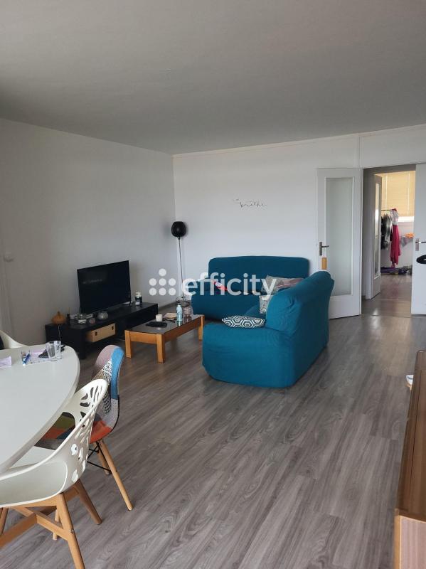 Appartement - 97 m² - 4 pièces