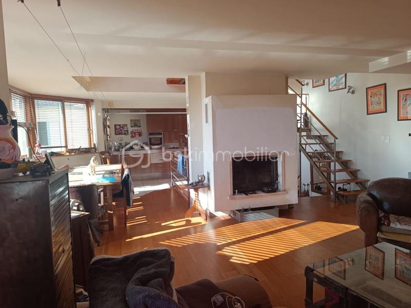 Immeuble - 310 m² - 12 pièces