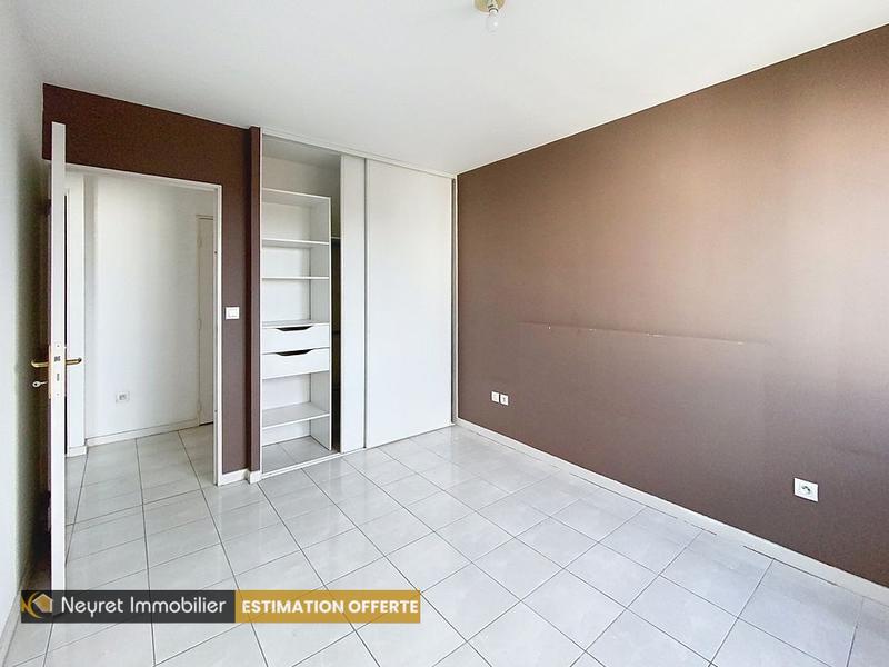 Appartement - 64 m² - 3 pièces