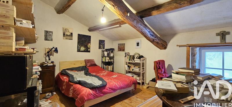 Maison - 197 m² - 8 pièces