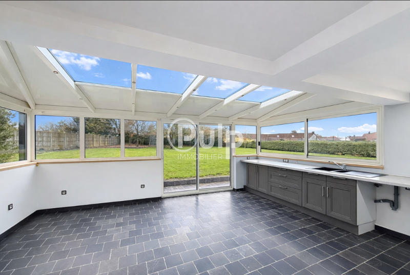 Maison - 107 m² - 6 pièces