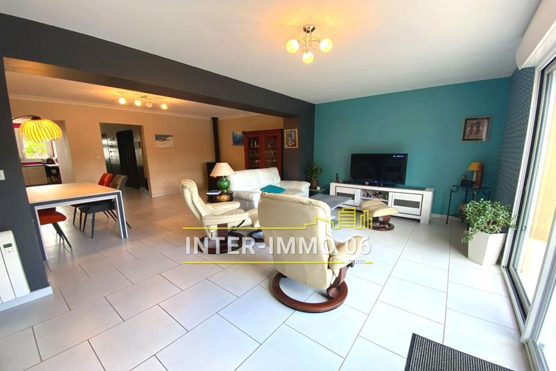 Maison - 103 m² - 5 pièces