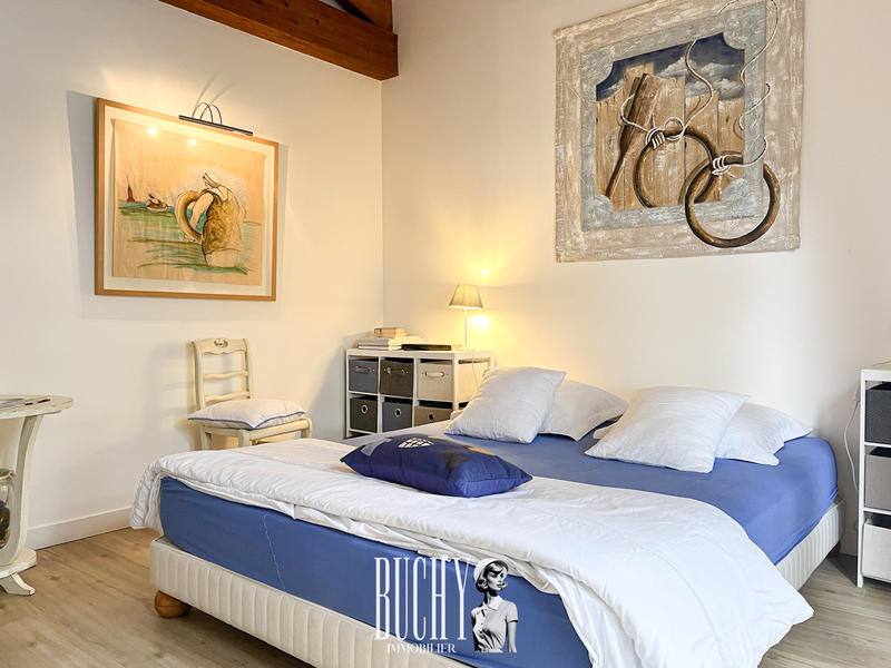 Maison - 170 m² - 5 pièces