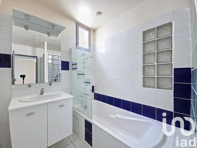 Maison - 200 m² - 7 pièces