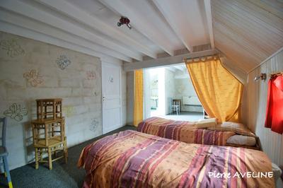 Maison - 200 m² - 7 pièces