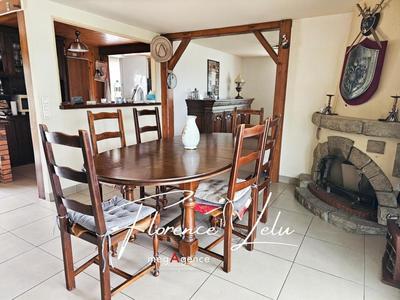 Maison - 147 m² - 6 pièces