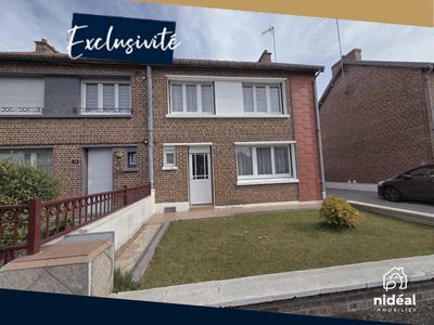 Maison - 92 m² - 5 pièces