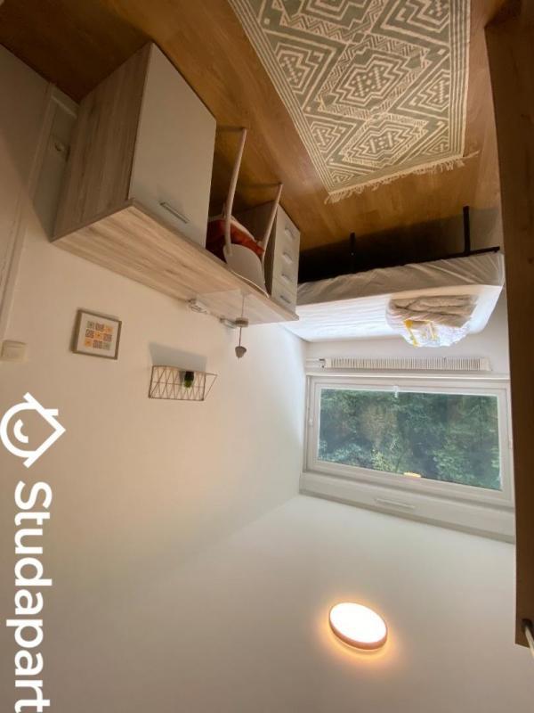 Chambre - 9 m² - 1 pièce