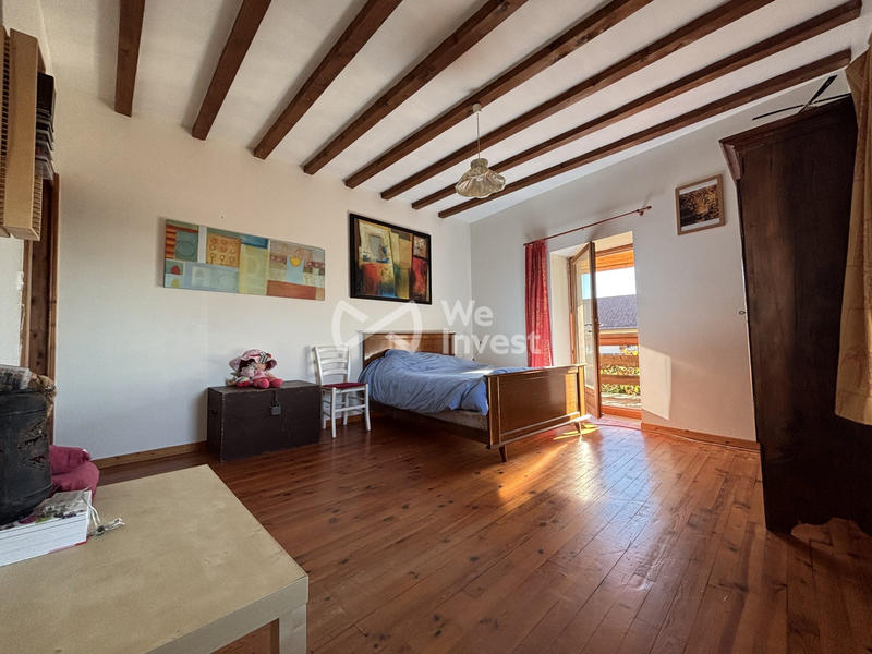 Maison - 300 m² - 9 pièces