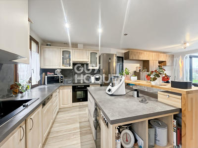 Maison - 102 m² - 5 pièces