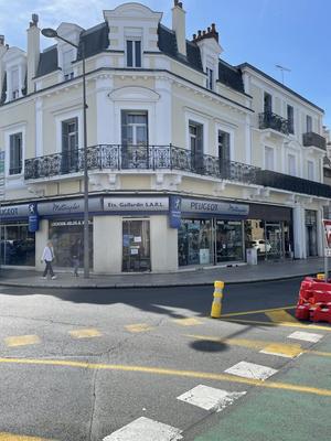 Local commercial - 190 m²