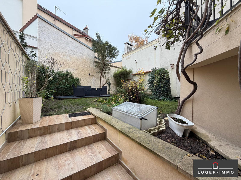 Maison - 161 m² - 8 pièces