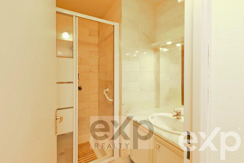 Appartement - 85 m² - 3 pièces