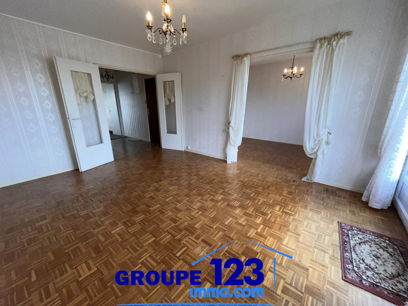 Appartement - 72 m² - 3 pièces