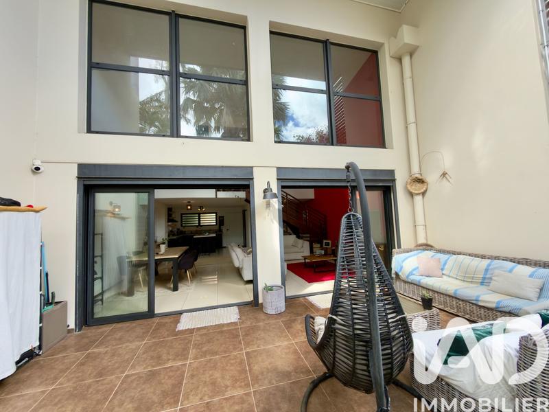 Maison - 90 m² - 3 pièces