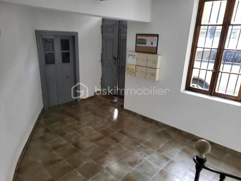 Immeuble - 420 m² - 20 pièces